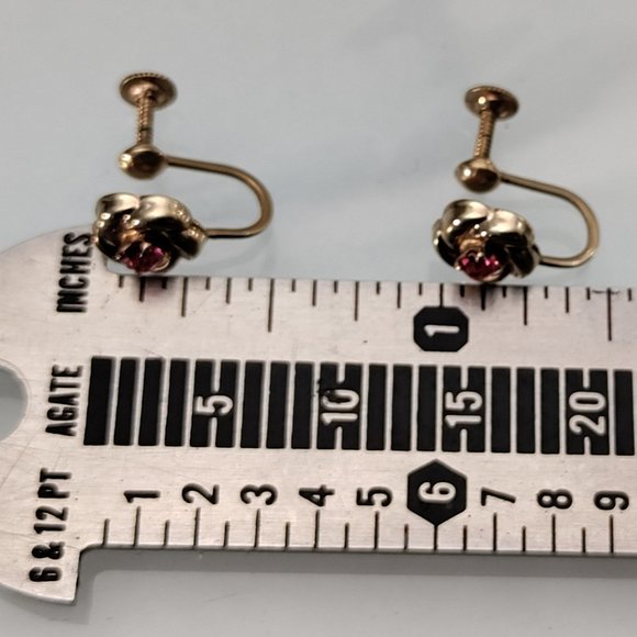 Vintage 10k Yellow Gold Small Flower Pink Paste Rhinestone Screw Back Earrings - Picture 6 of 6